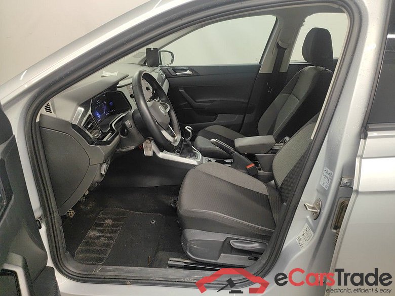 VOLKSWAGEN POLO - 2022 1.0 TSI 95hp Life 5d #3