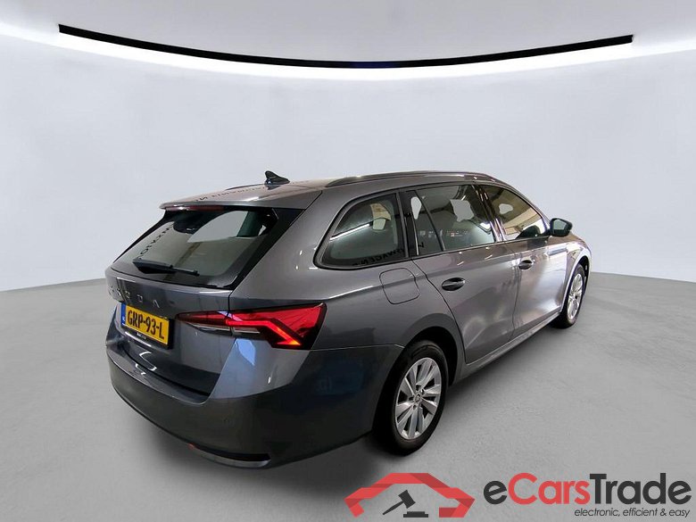 SKODA Octavia Combi 85 kW #5