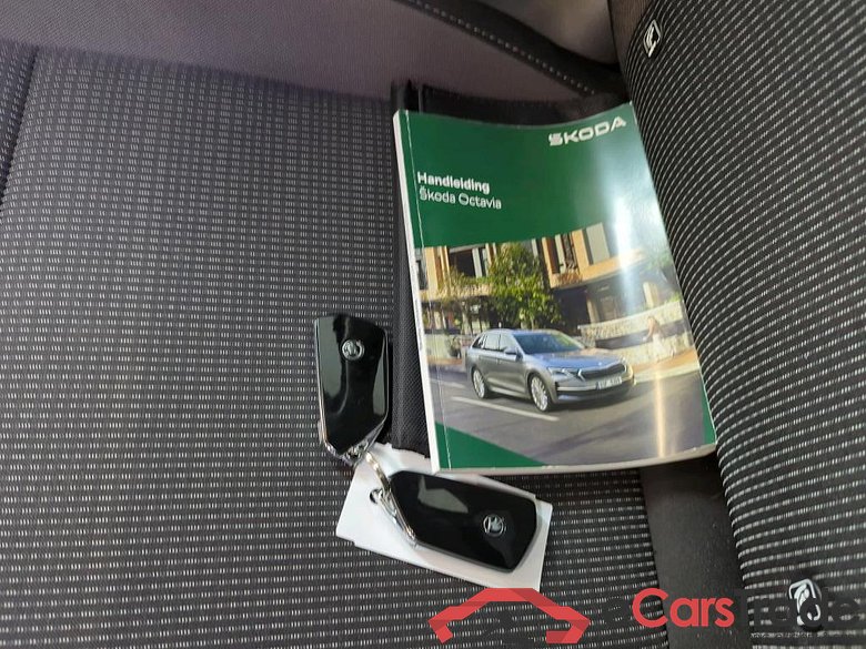 SKODA Octavia Combi 85 kW #6