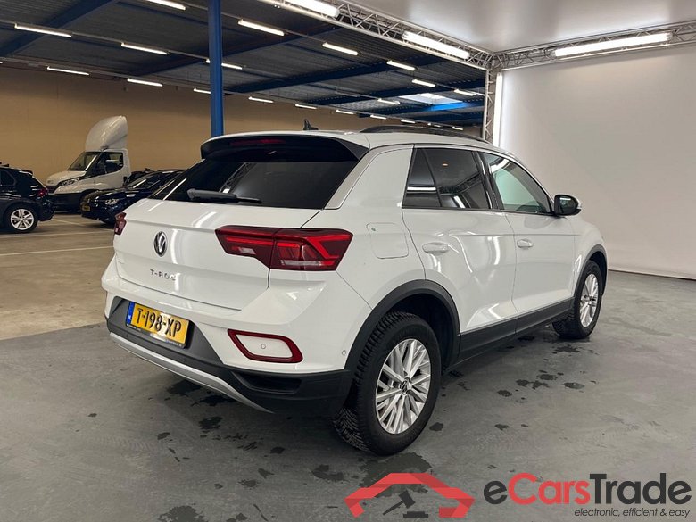 VOLKSWAGEN T-Roc 1.0tsi life 81kW #4