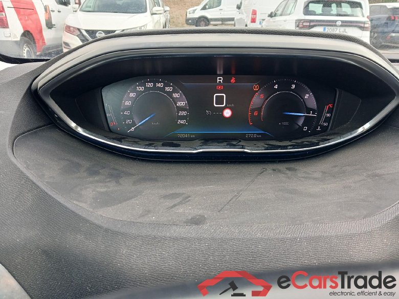 PEUGEOT 3008 / 2020 / 5P / todoterreno 1.5 BlueHDi 96kW S&S Allure Pack EAT8 #4