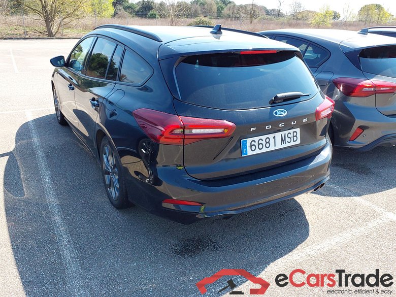 FORD Focus SPORTBREAK 1.0 Ecoboost MHEV 114KW (155CV) Automát ST Line #2