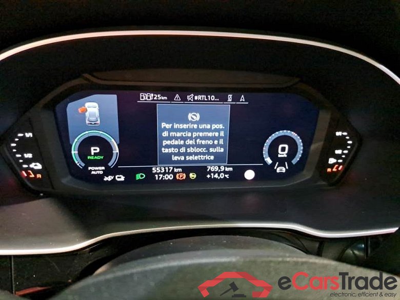 AUDI Q3 / 2018 / 5P / SUV 45 TFSI E S TRONIC BUSINESS #4