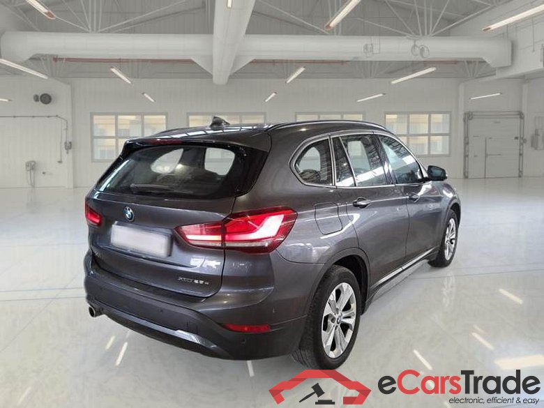 BMW X1 / 2019 / 5P / SUV XDRIVE 25E BUSINESS ADVANTAGE AUTOMATICO #2