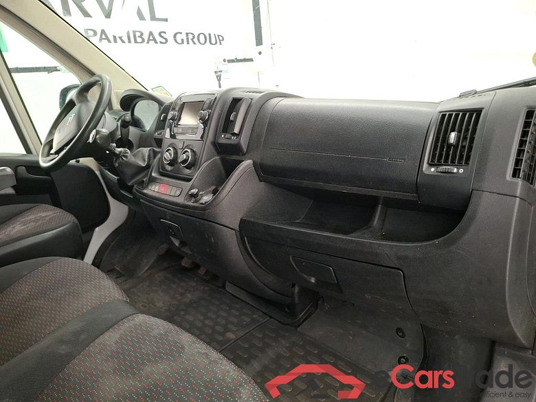 Jumper Fourgon 30 L1H1 Club BlueHDi 120 2.2 120CV BVM6 #5