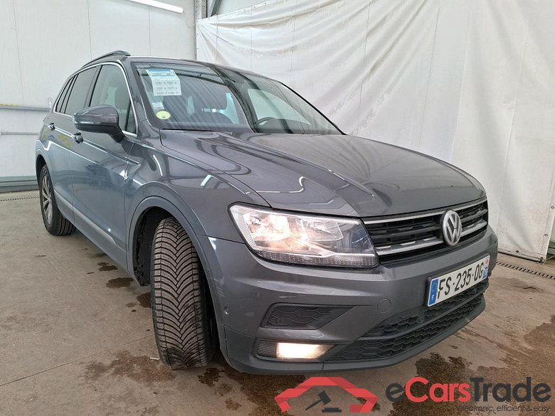 VOLKSWAGEN Tiguan / 2016 / 5P / SUV 2.0 TDI 150 DSG7 Confortline Business #4