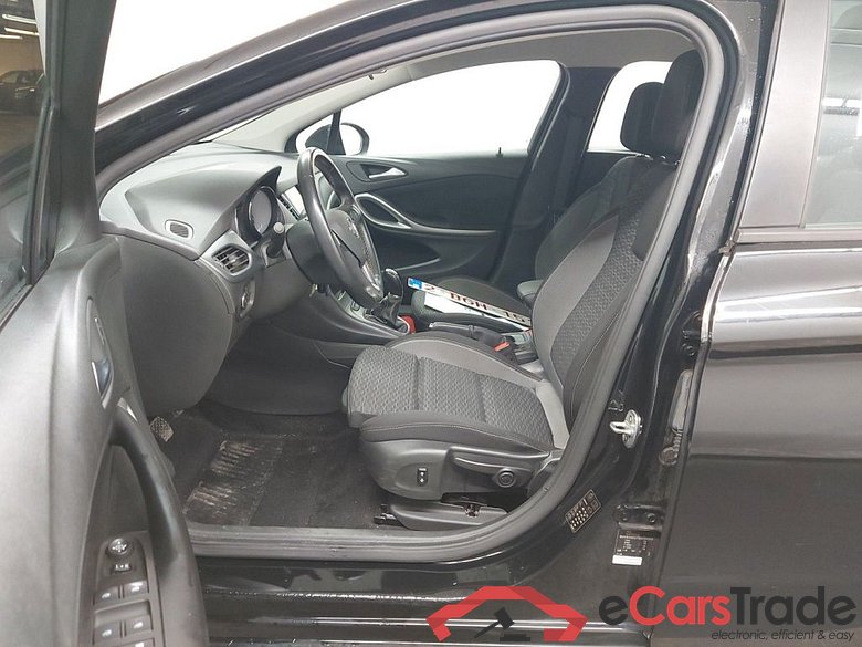 Opel Astra Sports Tourer 1.5 Turbo D 77kW S/S Edition 5d #2