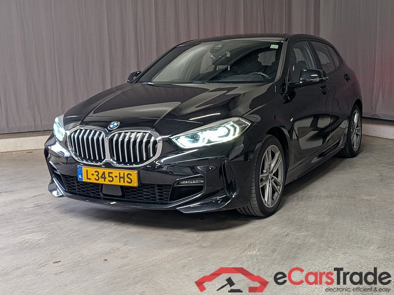 BMW 1-serie 118i Bns Edition #1