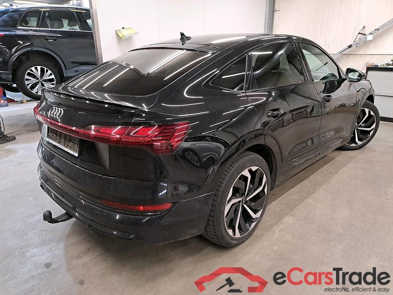 AUDI - AUD E-TRON 55 SB 408PK Quattro S Line With Valcona Heated S Seats & Matrix LED & Pack Assistance Tour & B&O Sound & Auxiliary Heater & Shadow Look &  Open Sky & Removable Trailer Hook  * ELECTRIC * #2