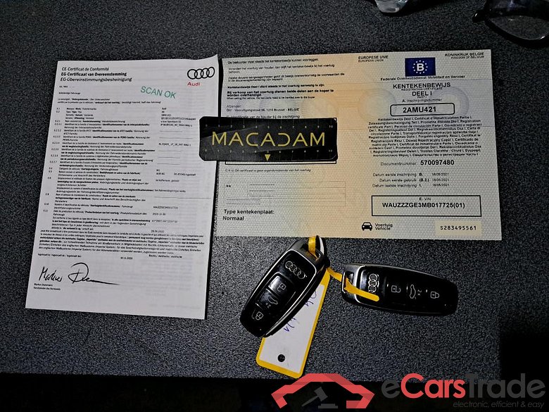 AUDI - AUD E-TRON 55 SB 408PK Quattro S Line With Valcona Heated S Seats & Matrix LED & Pack Assistance Tour & B&O Sound & Auxiliary Heater & Shadow Look &  Open Sky & Removable Trailer Hook  * ELECTRIC * #4