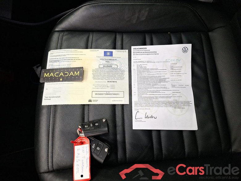 VOLKSWAGEN - VW  TOURAN TDi 150PK DSG Highline Pack Business Plus With Vienna Leather & Pack Winter & Heated Steering Wheel & Easy Open & Side & Lane Assist & Rear Camera & Power Foldable Towing Hook #4