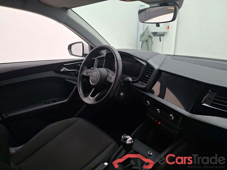AUDI A1 SPORTBACK 1.0 25 TFSI ATTRACTION #3