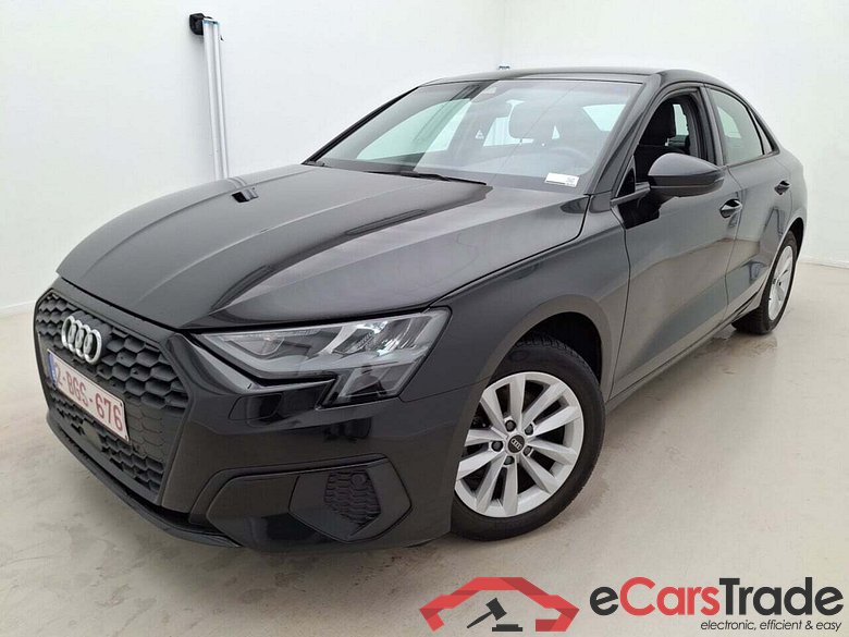 AUDI A3 LIMOUSINE 2.0 30 TDI
