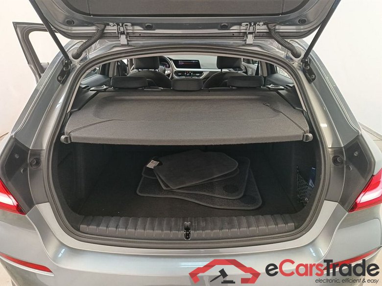 BMW 1 HATCH DIESEL - 2019 118 dA 150hp (EU6AP) 5d #6