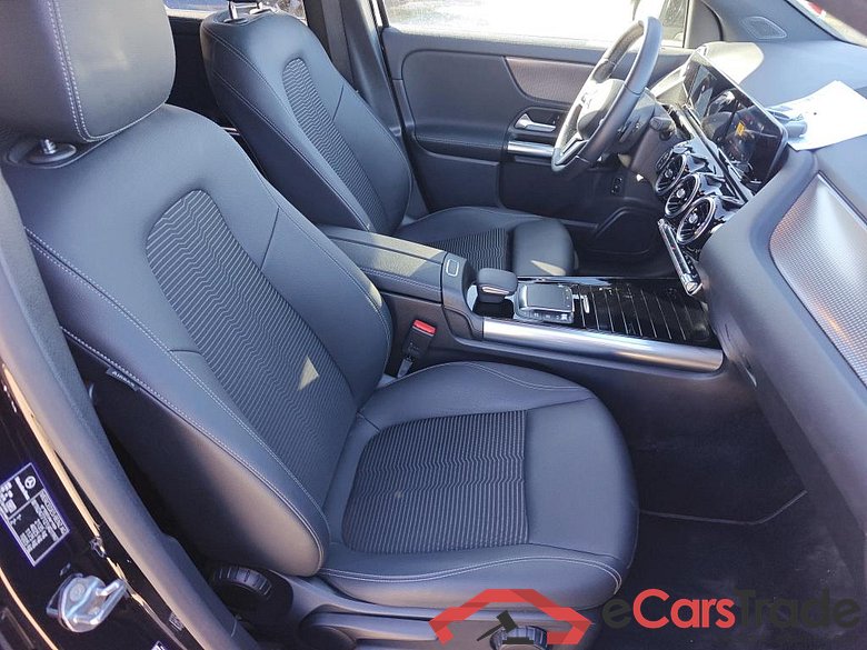 MERCEDES-BENZ GLA / 2020 / 5P / todoterreno GLA 200 D #6