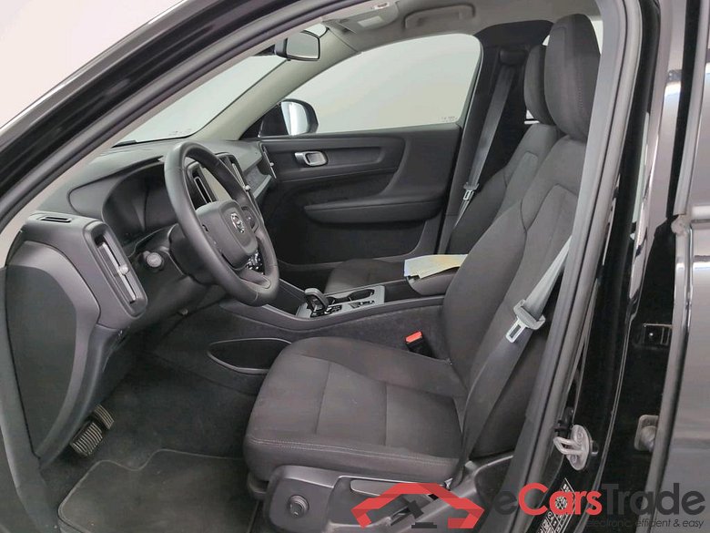 VOLVO XC40 1.5 T2 ESSENTIAL AUTO #5