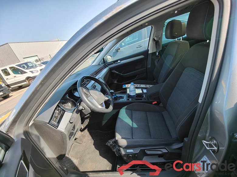 Volkswagen Passat Variant 1.4 TSI DSG6 GTE Business 5d !! Technical issues !! #3