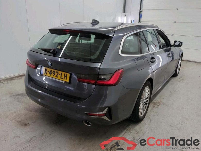 BMW 3-serie Touring 318i High Exe. Ed. #2