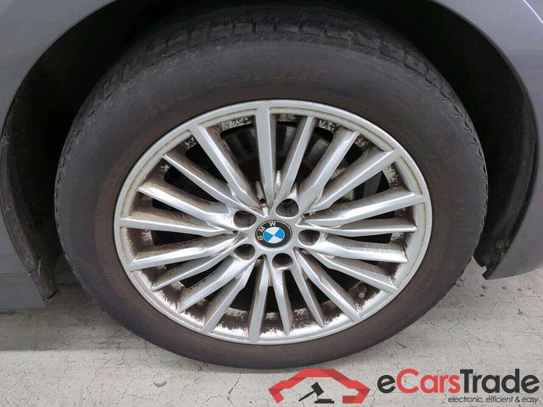 BMW 3-serie Touring 318i High Exe. Ed. #4