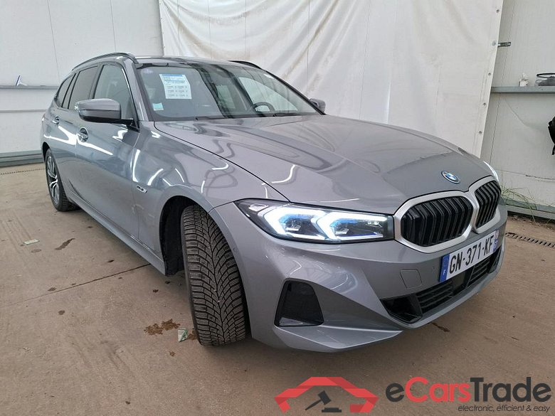 BMW Série 3 Touring / 2022 / 5P / Break 320e xDrive 204 Busi Design BVA8 Hybride #4