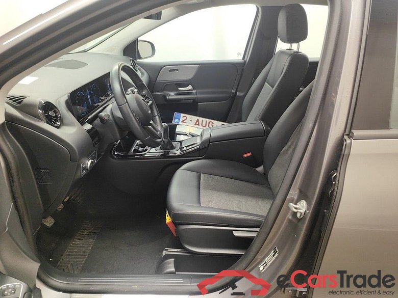 Mercedes-Benz B-Klasse B 180 Business Solution 5d #3