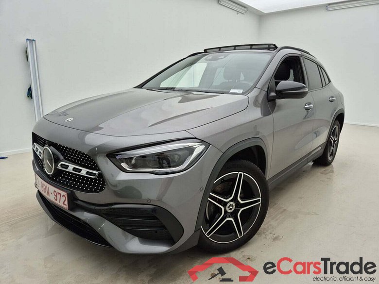 MERCEDES-BENZ GLA 250E 8G-DCT BUSINESS SOLUT #1