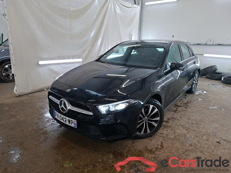 MERCEDES BENZ Classe A Compact  2018  5P  Berline A 250 e Business Line 8G DCT