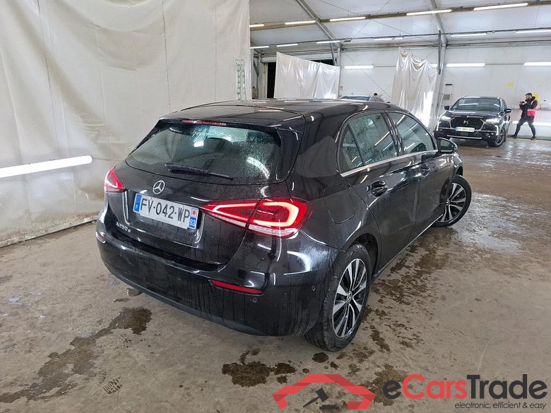 MERCEDES BENZ Classe A Compact  2018  5P  Berline A 250 e Business Line 8G DCT #3