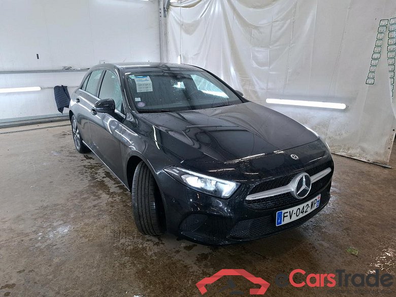 MERCEDES BENZ Classe A Compact  2018  5P  Berline A 250 e Business Line 8G DCT #4