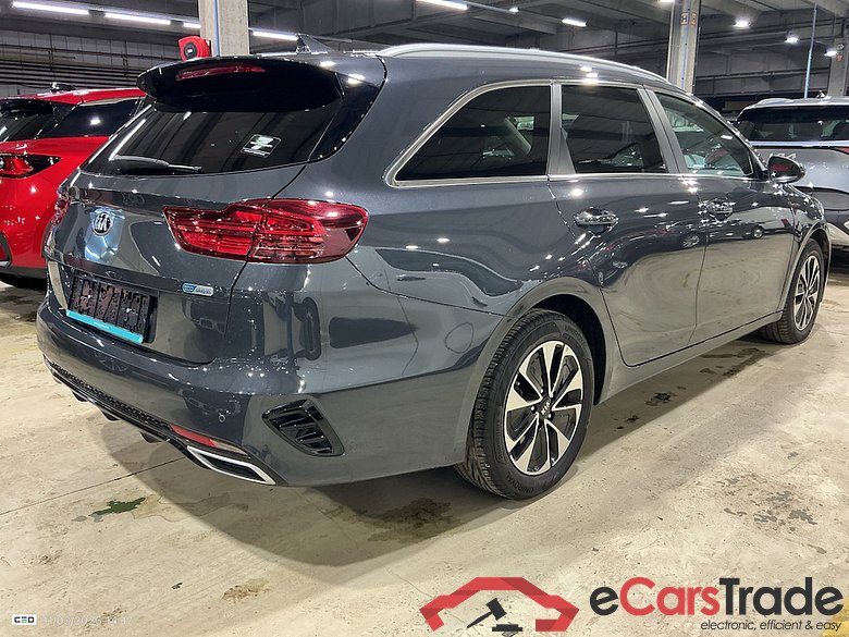 KIA CEE'D SPORTSWAGON 1.6 GDI PHEV BUSINESS LINE DCT #4