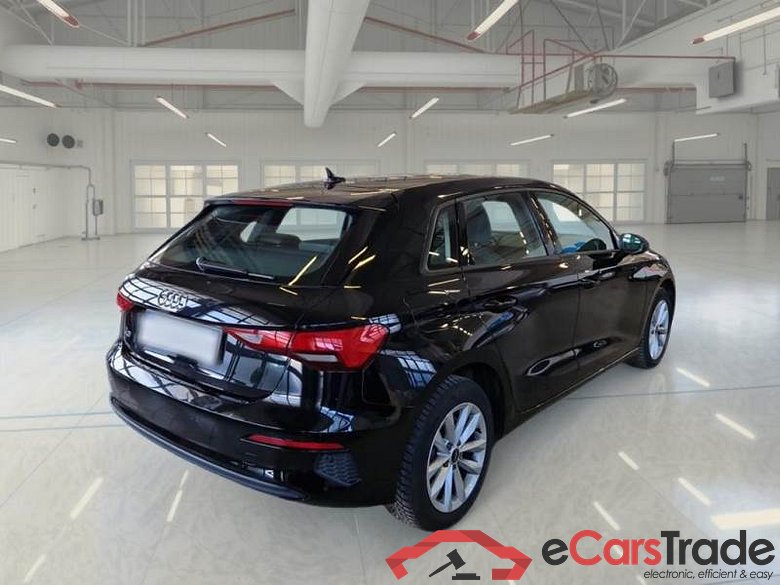 AUDI A3 / 2020 / 5P / BERLINA 30 TDI BUSINESS S.BACK #2