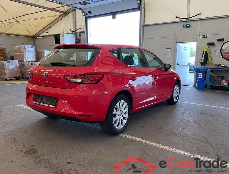 SEAT Leon 1,2 TSI STYLE 5T 77 DB0 M6 #2