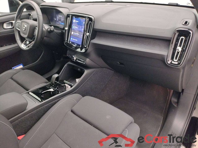 VOLVO XC40 RECHARGE CORE #3