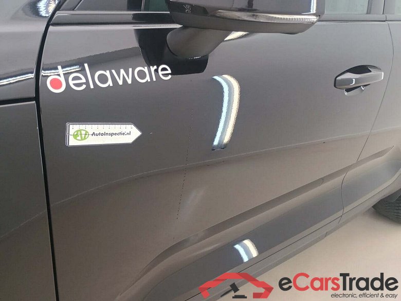 VOLVO XC40 RECHARGE CORE #4