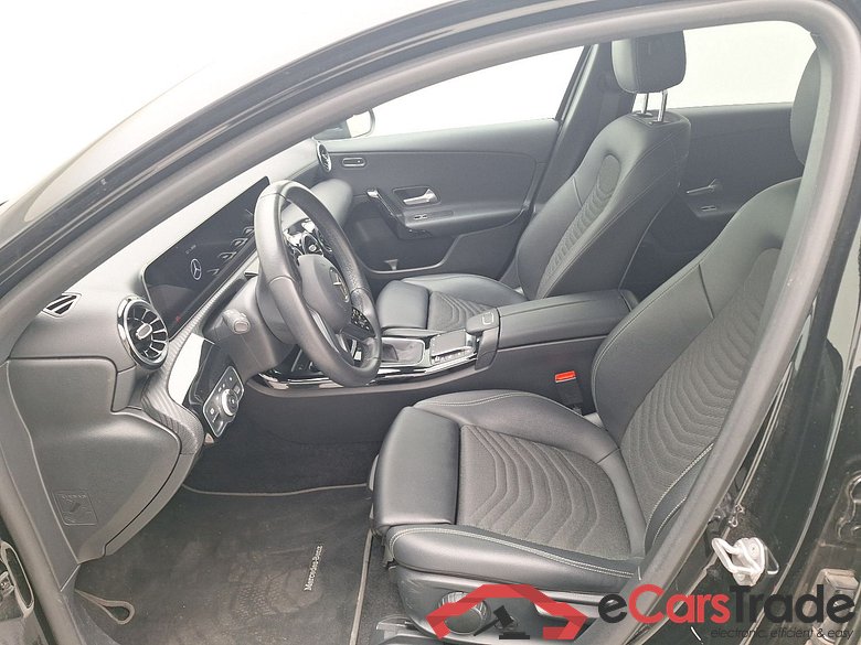 Mercedes, A-Class '18, Mercedes-Benz A-Klasse A 180 Business Solution 5d #3