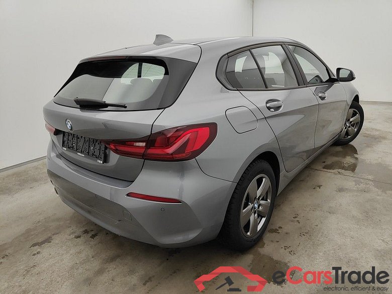 BMW 1 Reeks Hatch 116dA (85 kW) 5d #2