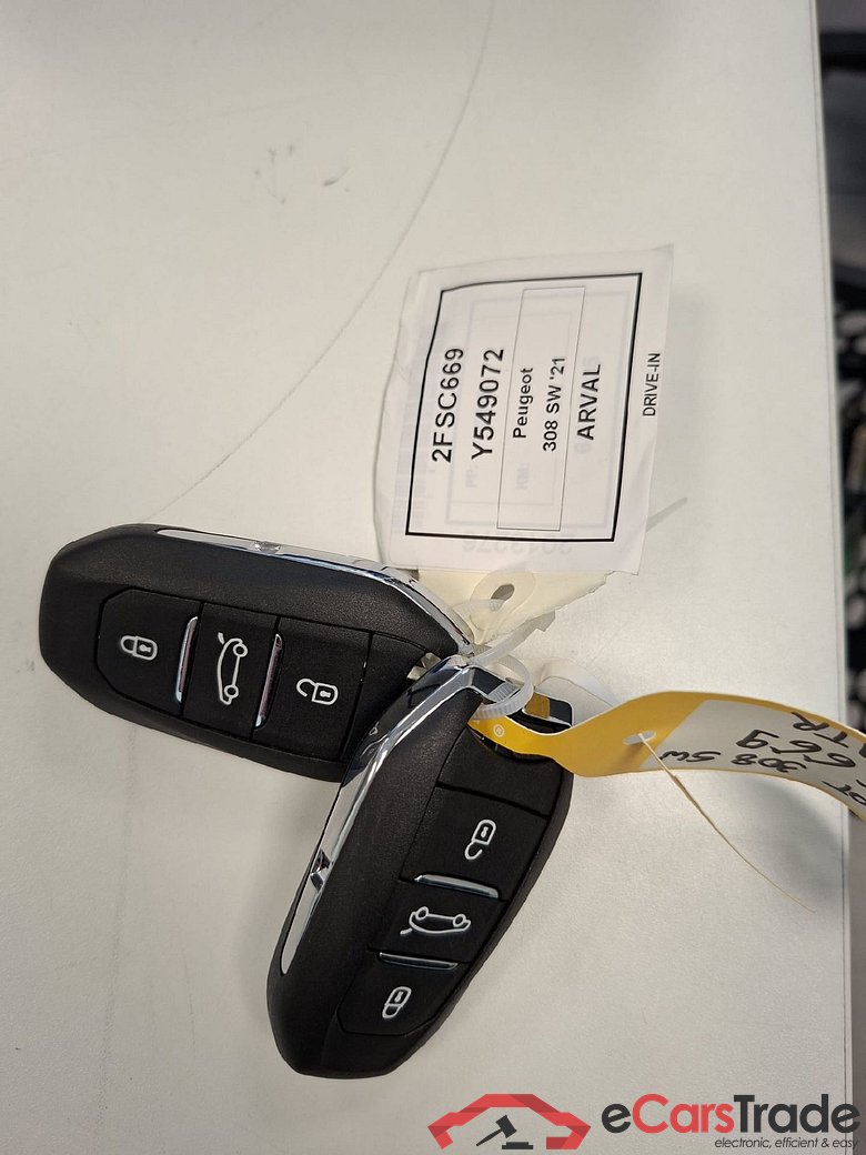 Peugeot 308 SW 1.2 PureTech 130 S&S Active Pack 5d #5