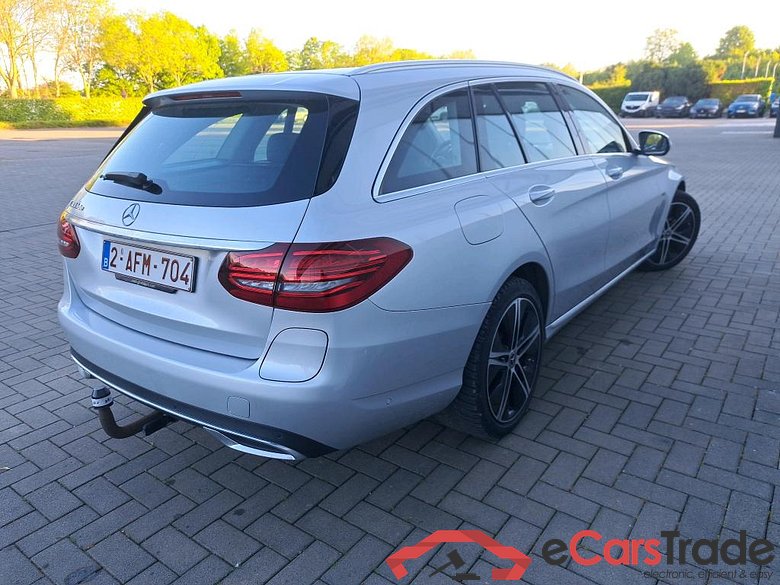 Mercedes C 300de Plug-In Hybrid Aut. LED-Xenon Navi 1/2 Sport-Leather KeylessGo Camera Klima PDC ... #2