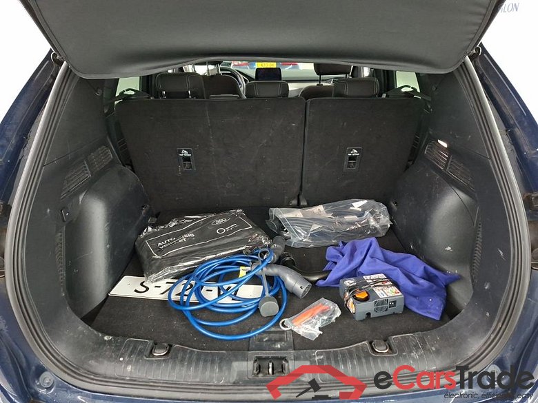 FORD KUGA Titanium 2.5 PHEV e-CVT automaat 5D 165kW #5