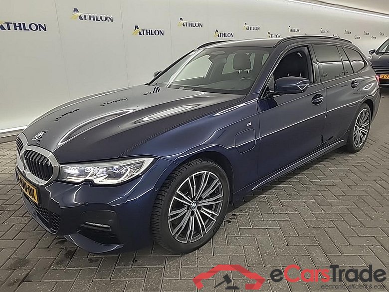 BMW 3-serie Touring 330e xDrive 5D 215kW #1