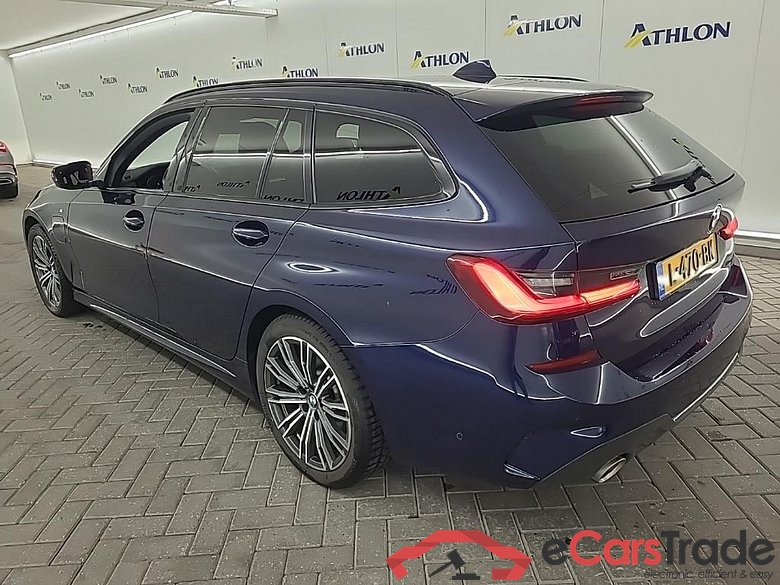 BMW 3-serie Touring 330e xDrive 5D 215kW #4