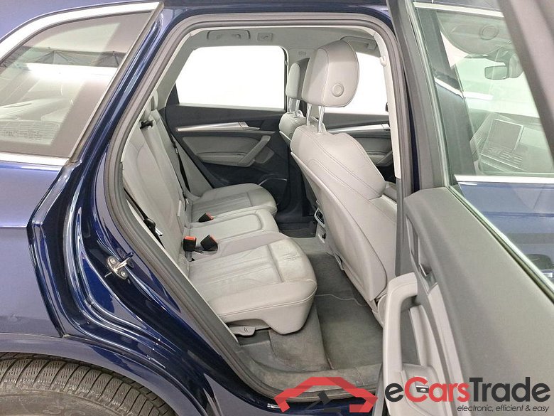 AUDI Q5 - 2017 55 TFSi e PHEV Q Sport S tronic #6