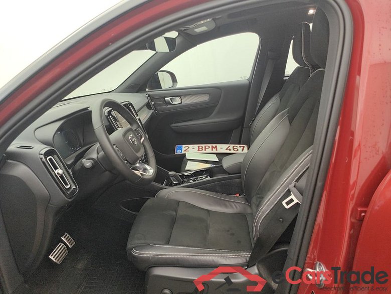Volvo XC40 T4 Recharge Geartronic R-Design 5d #3