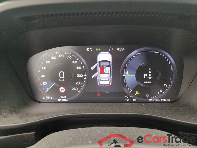 Volvo XC40 T4 Recharge Geartronic R-Design 5d #6