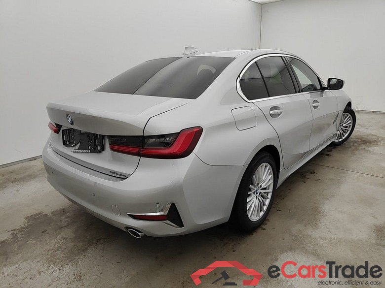 BMW 3 Reeks Berline 318d (100 kW) 4d #2