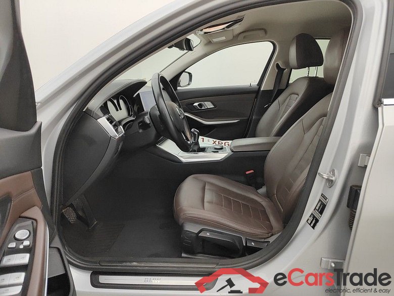 BMW 3 Reeks Berline 318d (100 kW) 4d #3