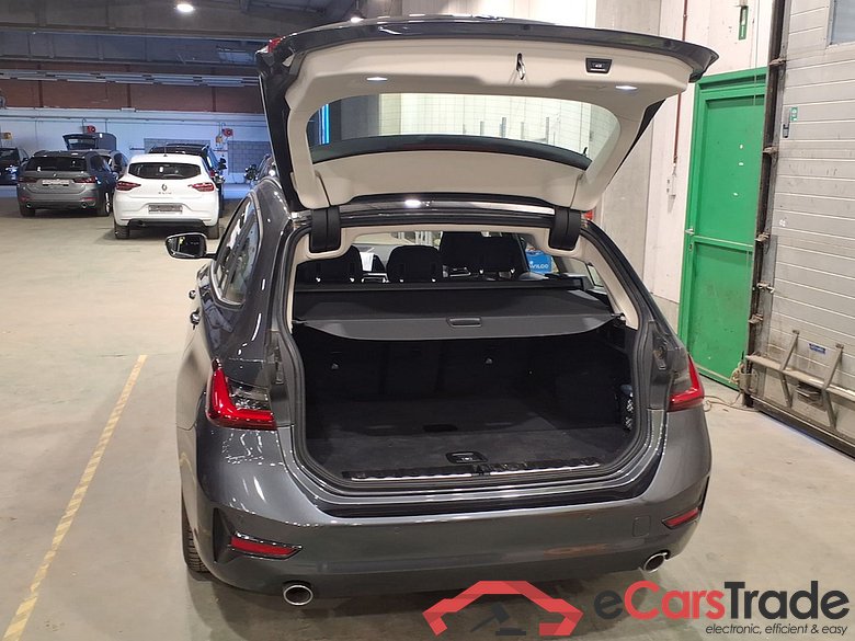 BMW 3 SERIES TOURING 2.0 318DA (100KW) TOURING #3