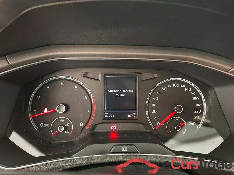 VOLKSWAGEN T-Roc / 2017 / 5P / SUV 1.5 TSI 150 EVO LOUNGE BUSINESS #6