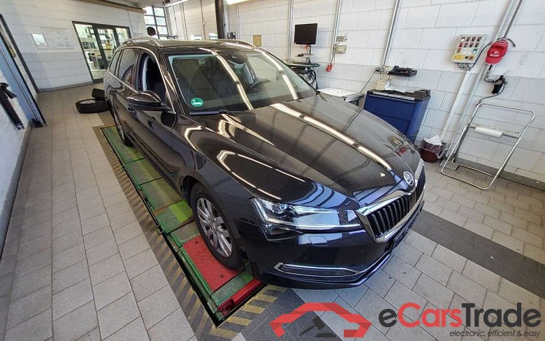 Skoda Superb Combi (3V5)(06.2015->) DE - Kb5 2.0 TDI EU6d, Style (EURO 6d), (Facelift) 2020 - 2024 #2