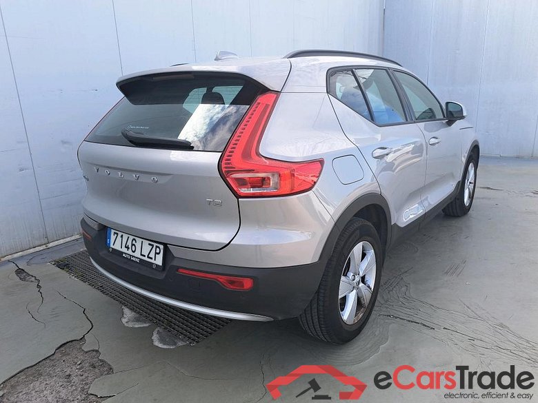 VOLVO XC40 / 2021 / 5P / todoterreno 1.5 T2 Essential #2